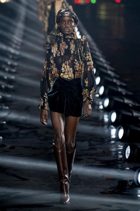 défilé yves saint laurent 2020|Saint Laurent Spring 2020 Ready.